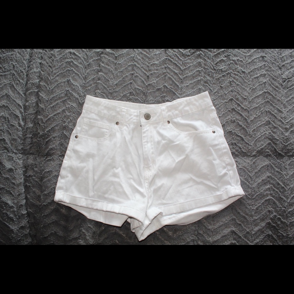 Forever 21 White Shorts